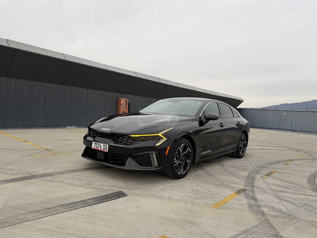 Kia K5 - фото 2