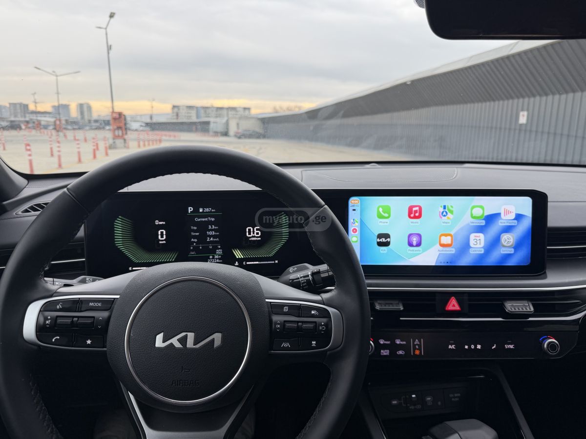 Kia K5 - фото 9