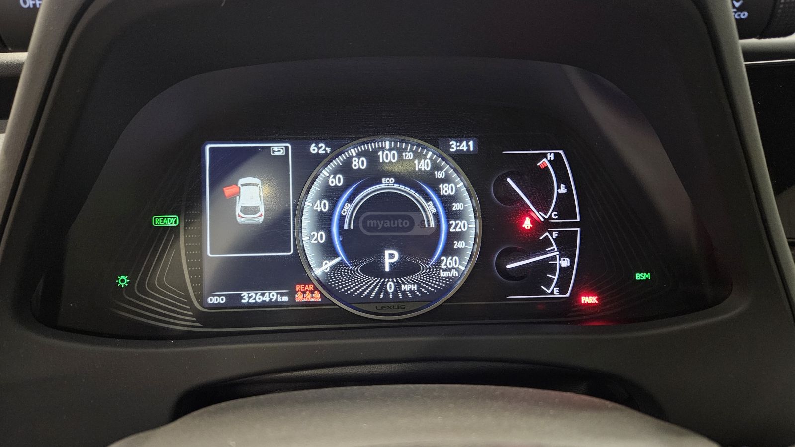 Lexus UX 250 h - фото 11