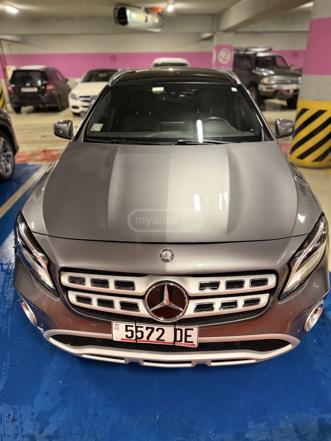 Mercedes-Benz GLA 250 - фото 1