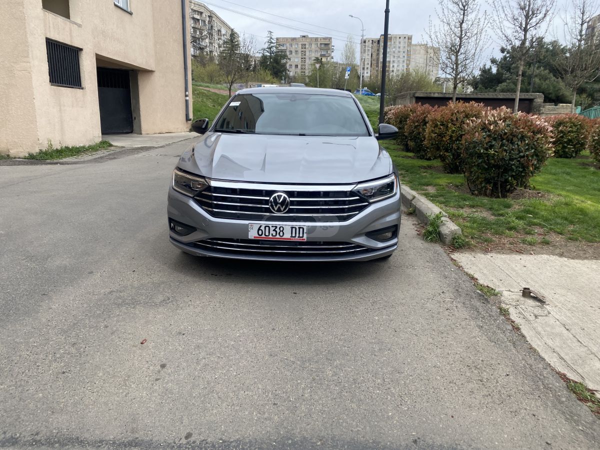 Volkswagen Jetta - фото 3