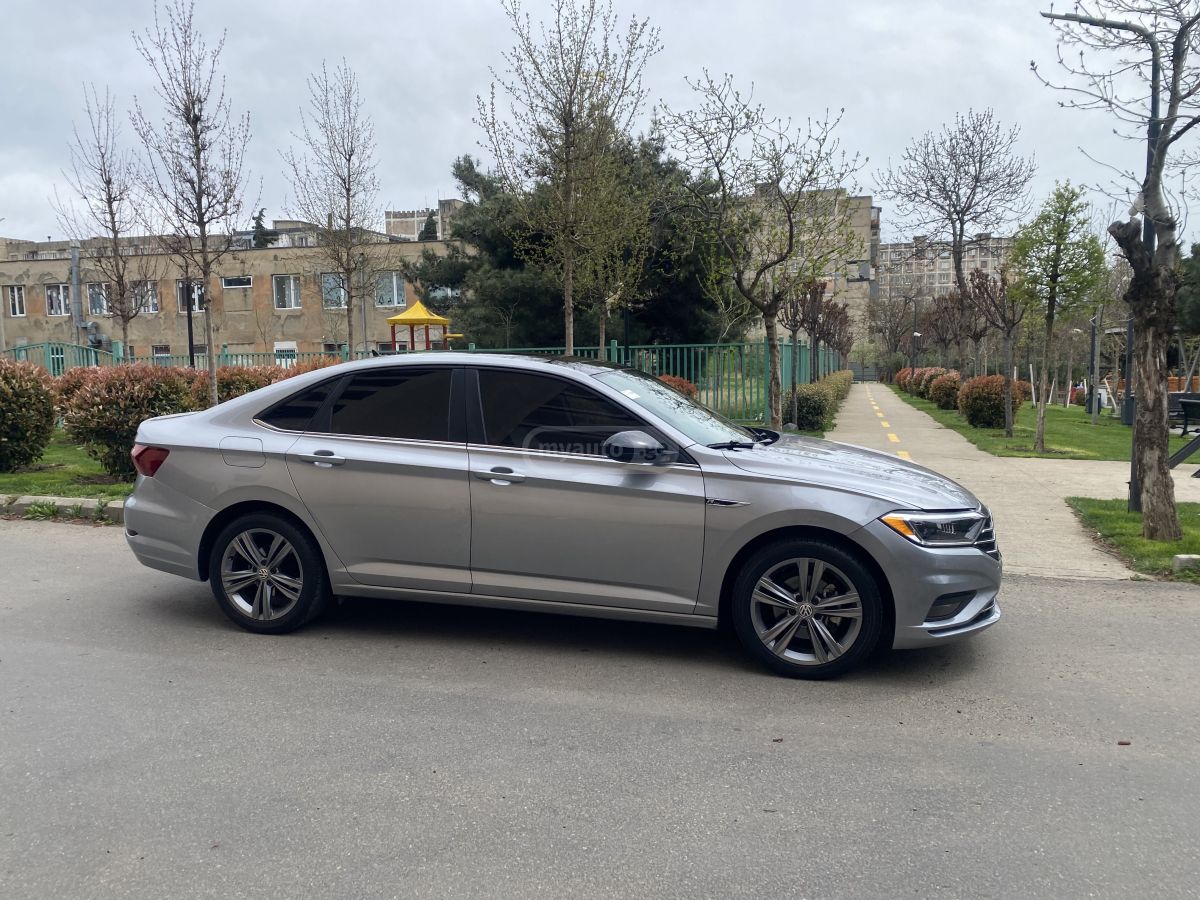 Volkswagen Jetta - фото 4