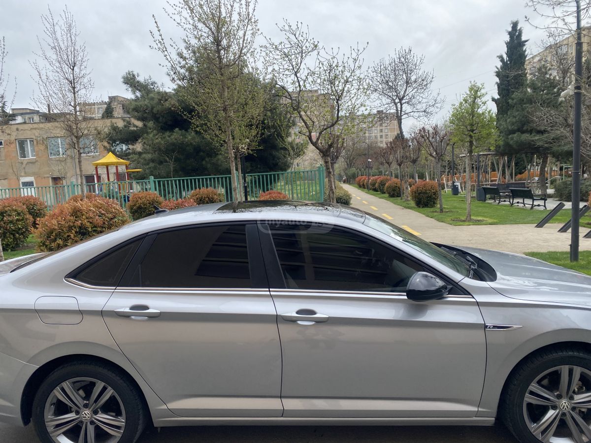 Volkswagen Jetta - фото 5