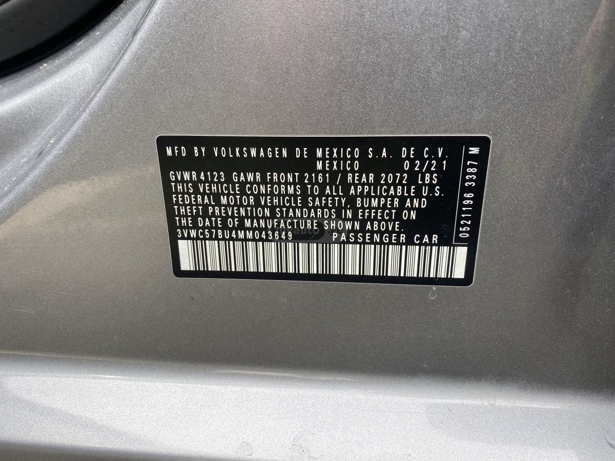 Volkswagen Jetta - фото 9