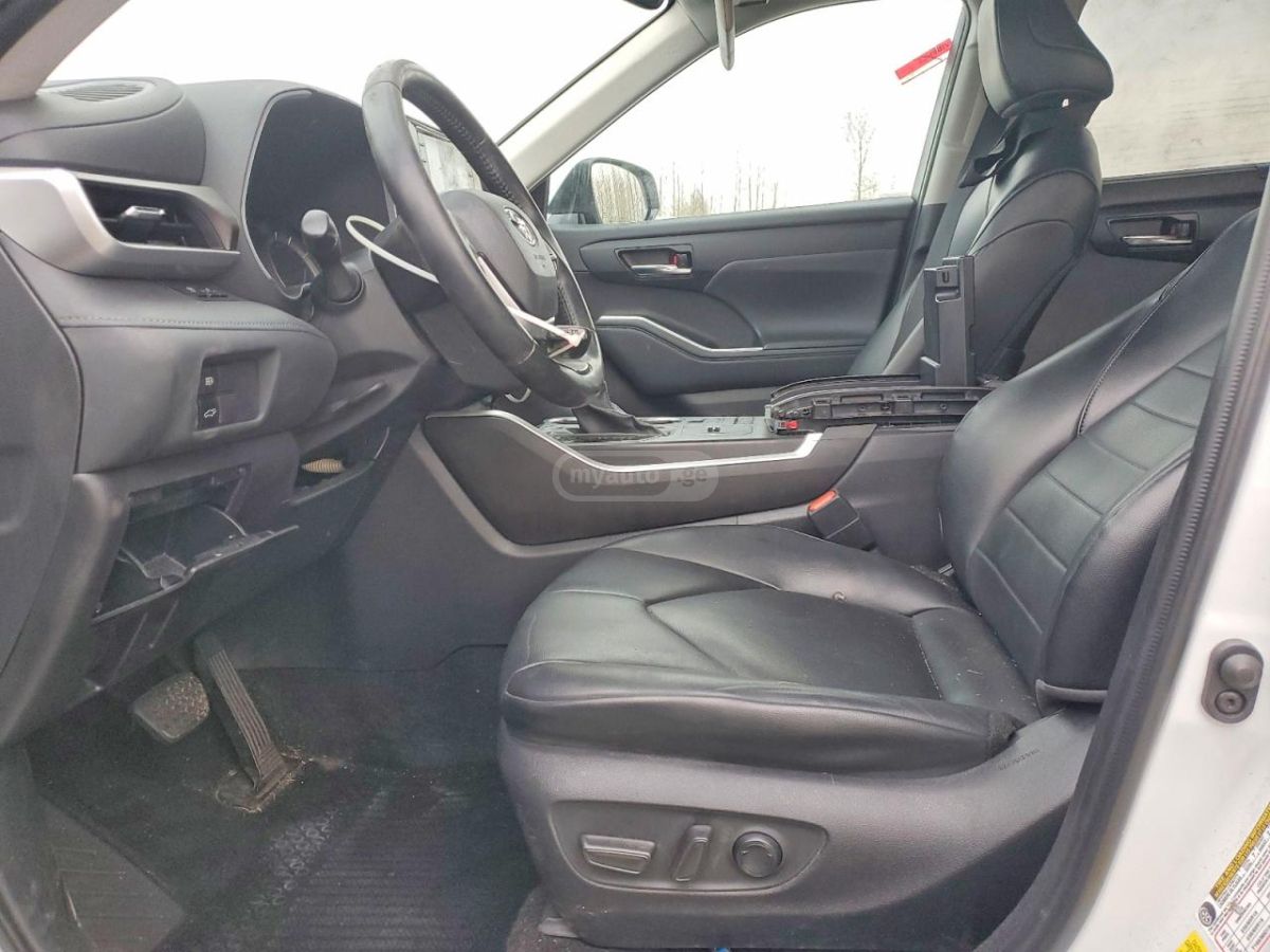 Toyota Highlander - фото 7