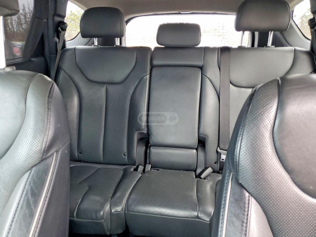 Hyundai Santa FE - фото 10