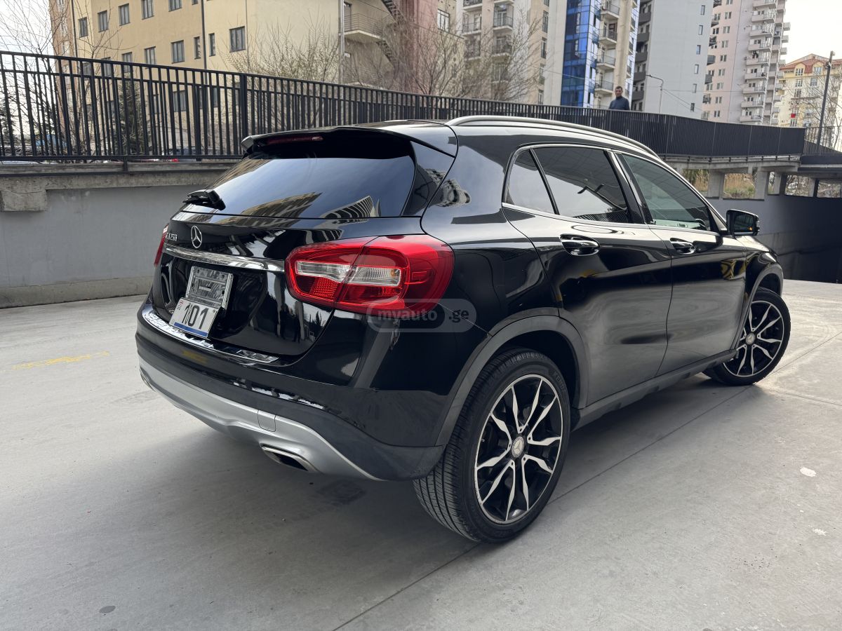 Mercedes-Benz GLA 250 - фото 6