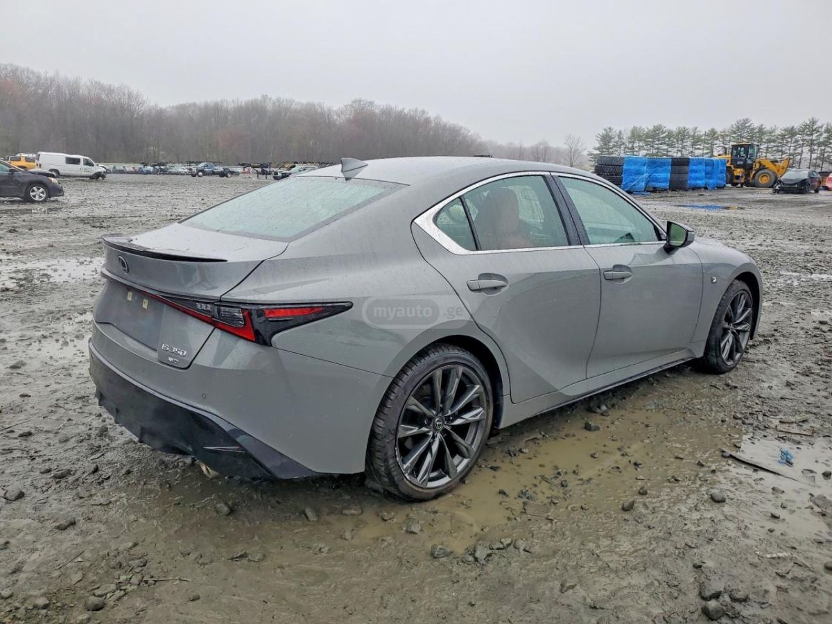 Lexus IS 350 - фото 3