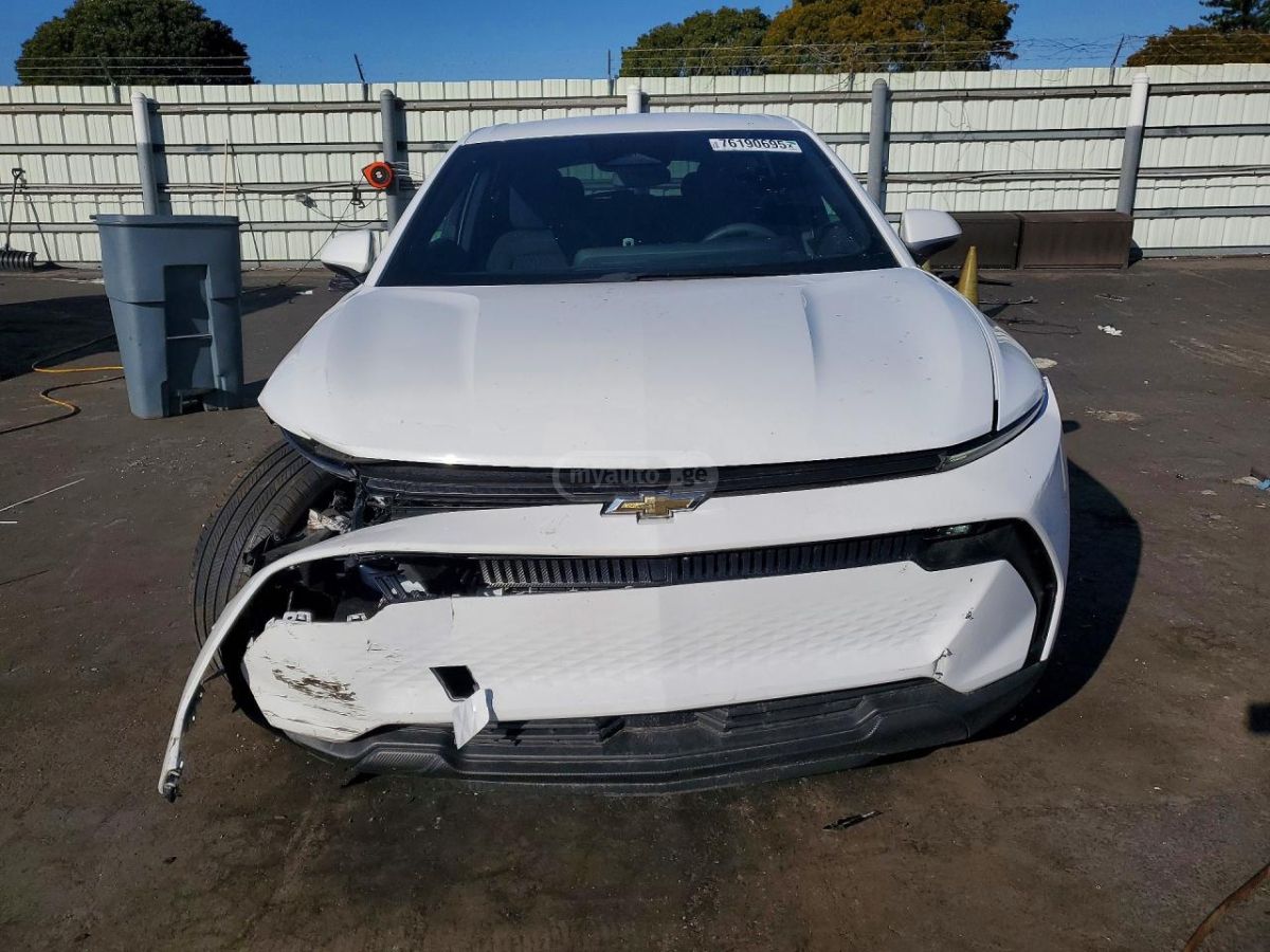 Chevrolet Equinox 2025 — миниатюра 2