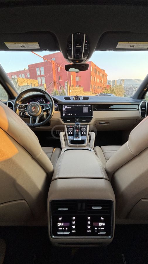 Porsche Cayenne - фото 9