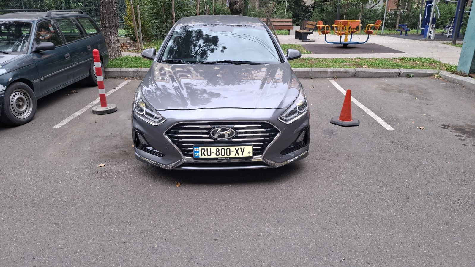 Hyundai Sonata - фото 1