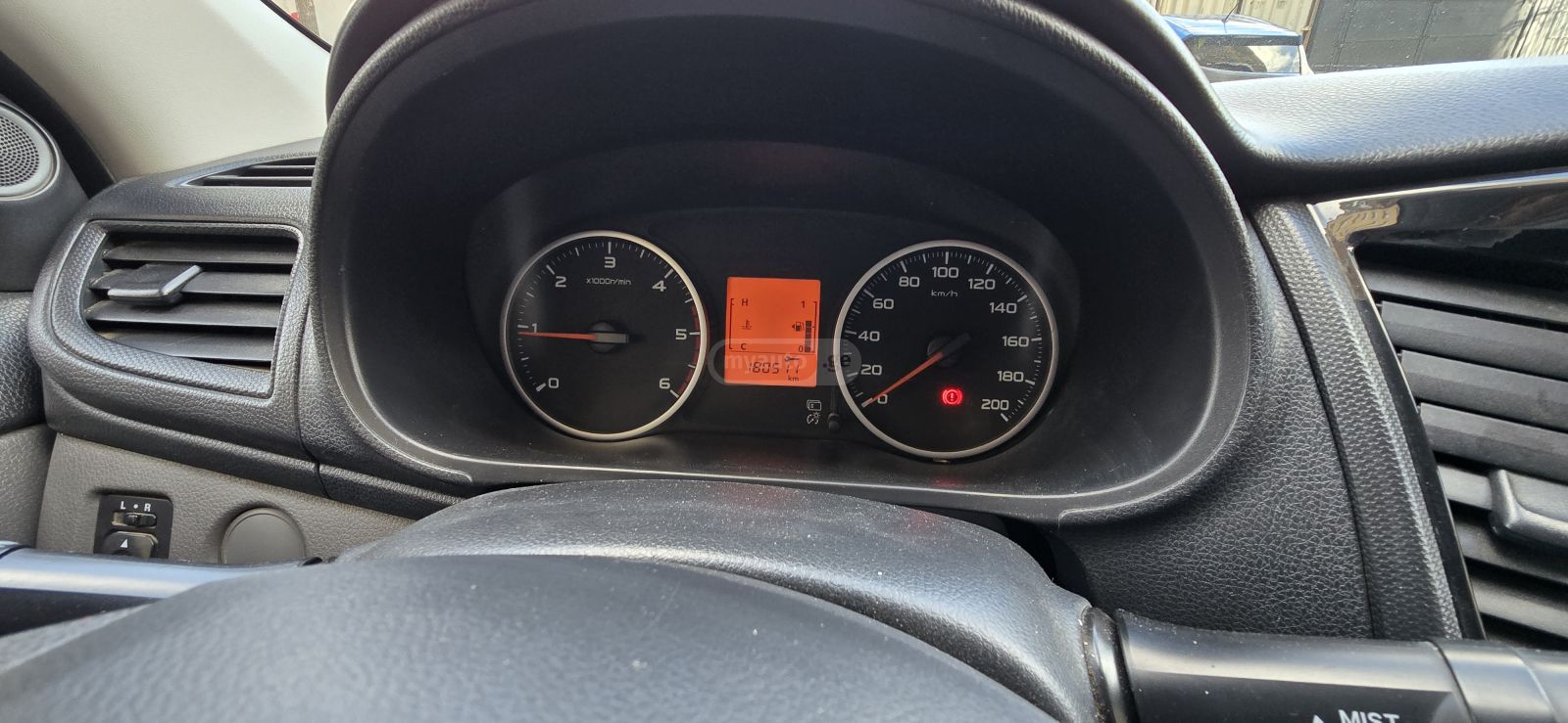 Mitsubishi L 200 - фото 7