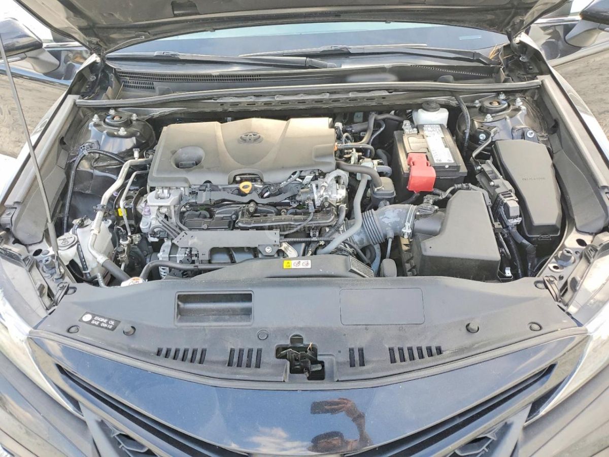 Toyota Camry - фото 10