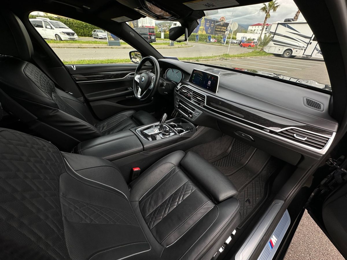 BMW 750 - фото 8
