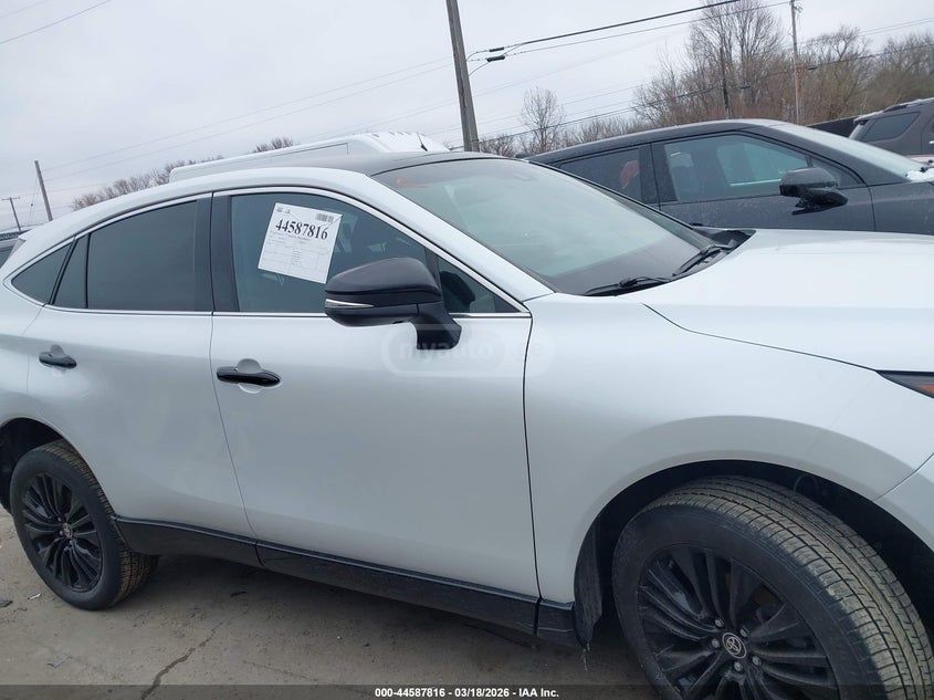 Toyota Venza - фото 14