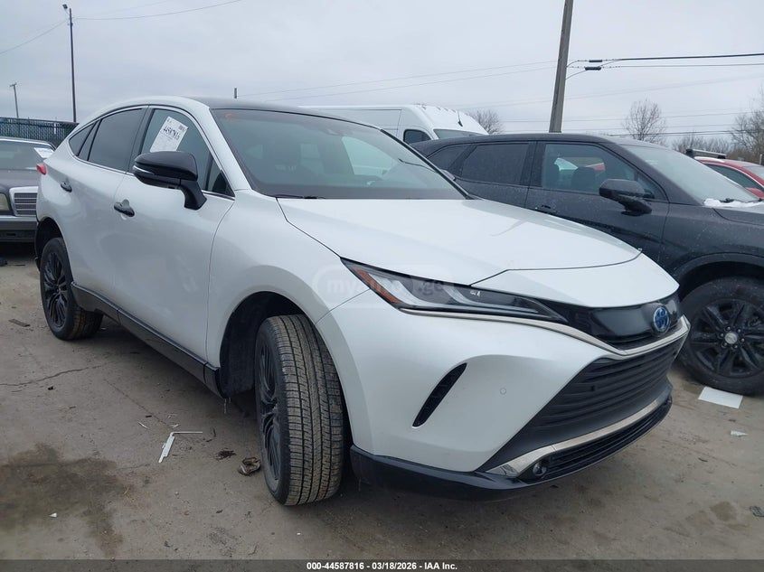 Toyota Venza - фото 2