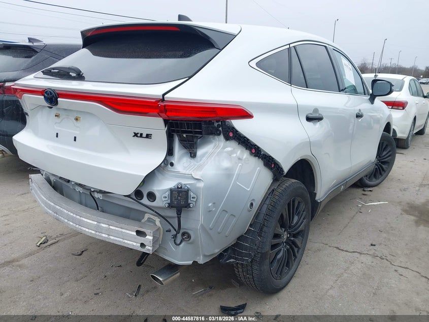 Toyota Venza - фото 4