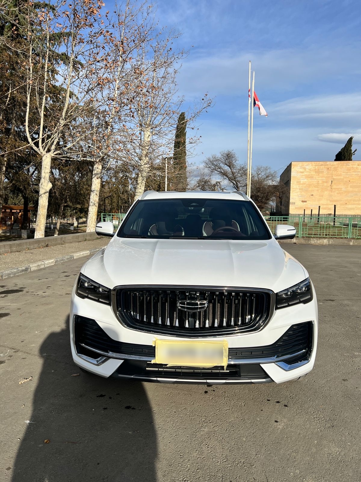 Geely Monjaro - фото 1