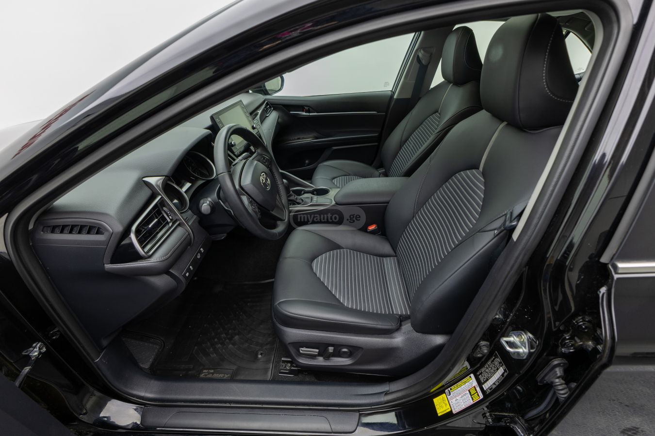 Toyota Toyota Camry — миниатюра 10