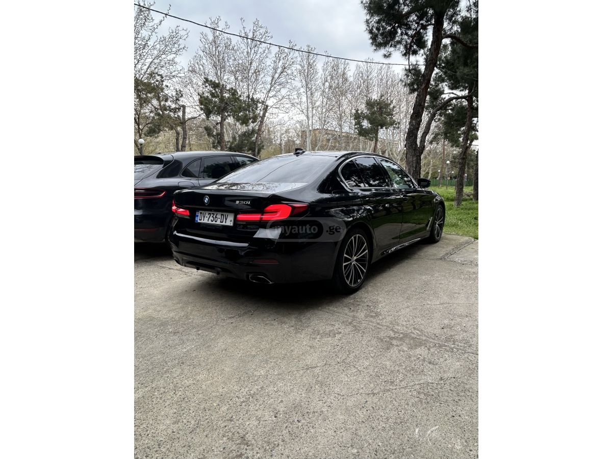 BMW 530 - фото 3
