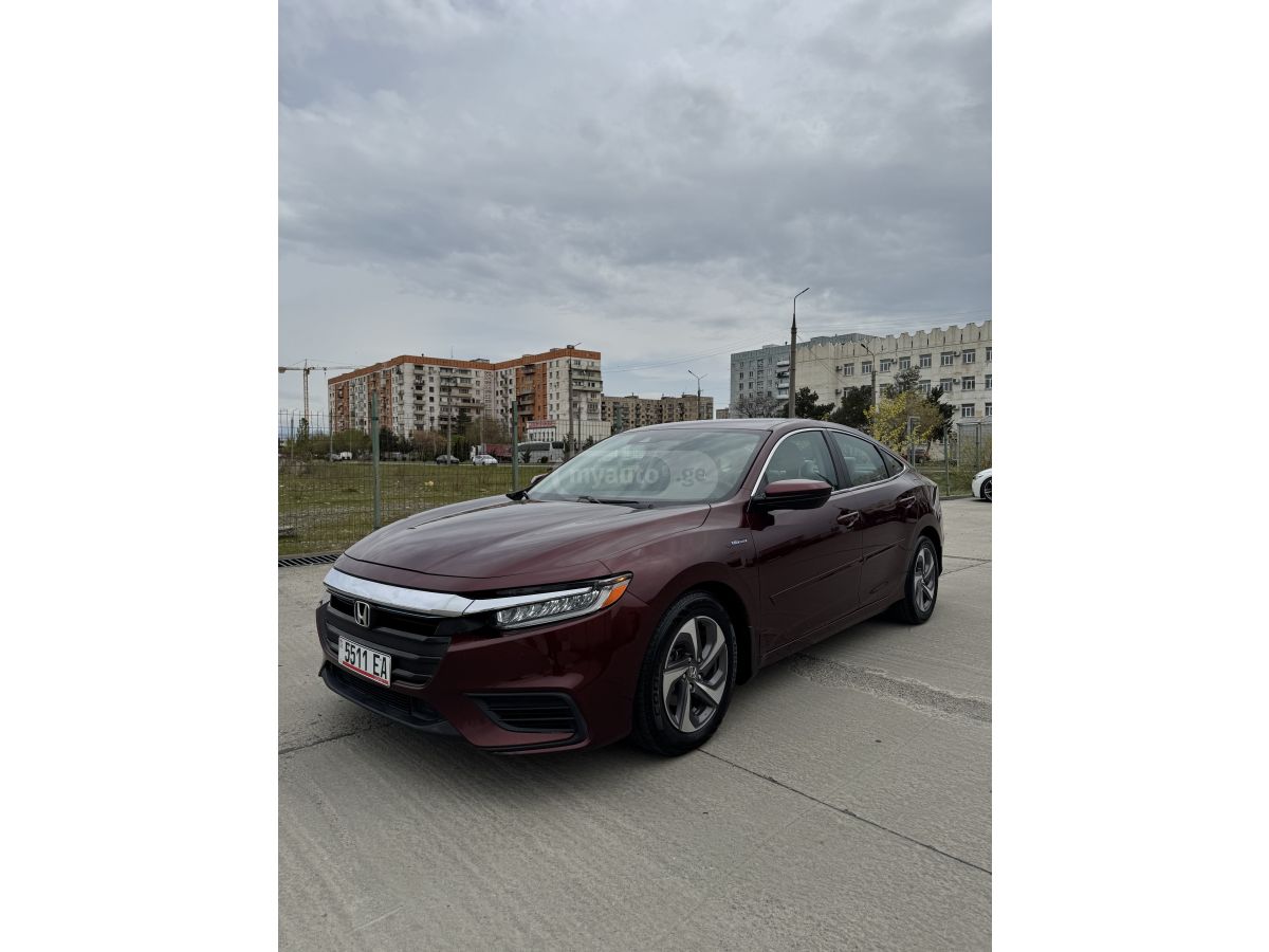 Honda Insight - фото 1