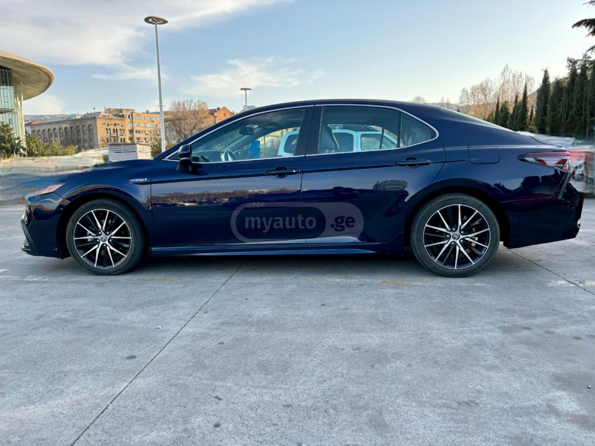 Toyota SE — миниатюра 7