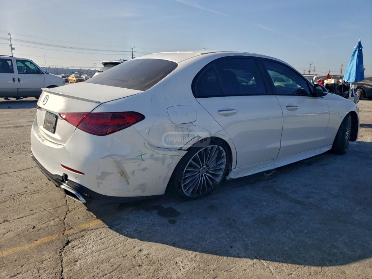 Mercedes-Benz C 30 AMG 2024 — миниатюра 3