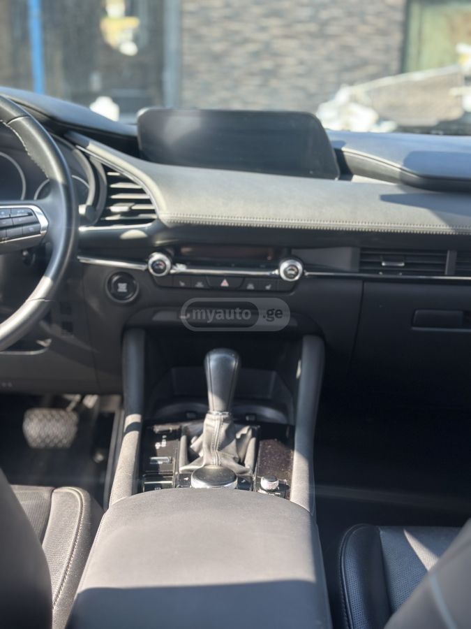 Mazda Mazda 3 - фото 10