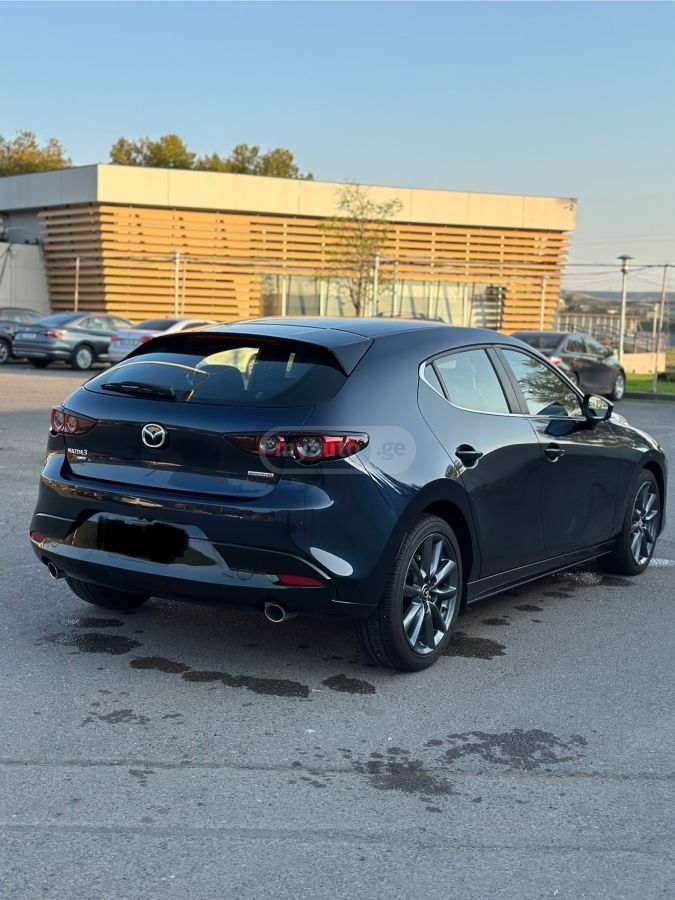 Mazda Mazda 3 - фото 4