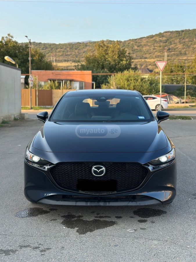 Mazda Mazda 3 - фото 6