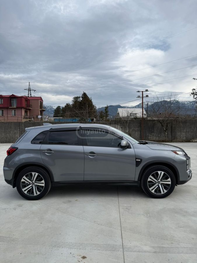 Mitsubishi Outlander Sport S 2024 — миниатюра 7