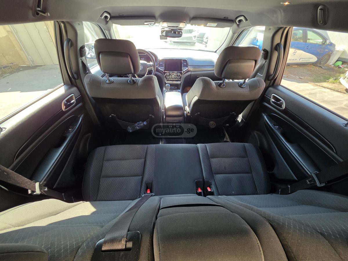 Jeep Grand Cherokee - фото 7