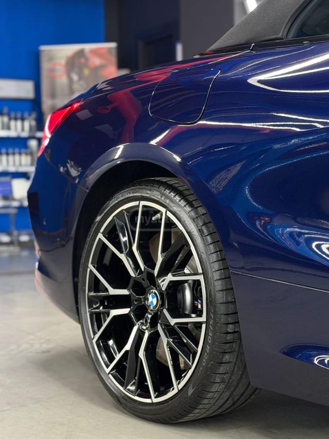 BMW i xDrive 2dr All-Wheel Drive C — миниатюра 2