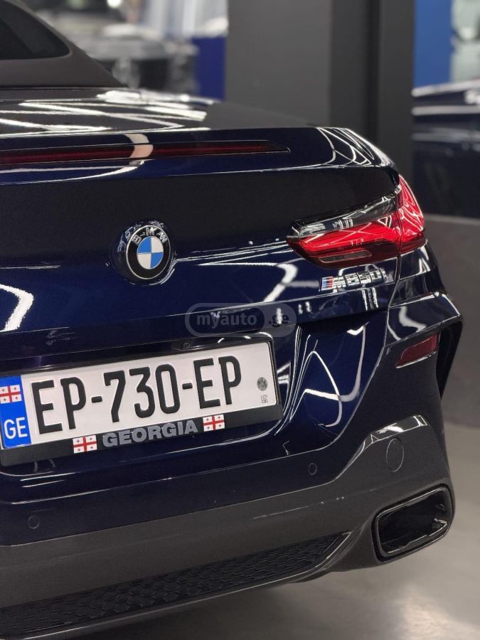 BMW i xDrive 2dr All-Wheel Drive C — миниатюра 5