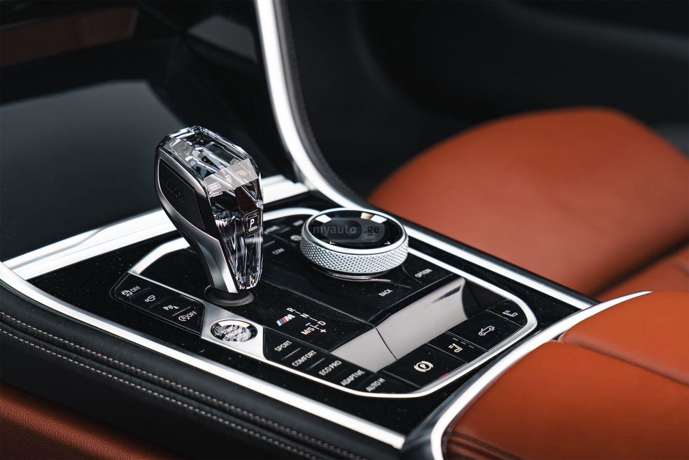 BMW i xDrive 2dr All-Wheel Drive C — миниатюра 6