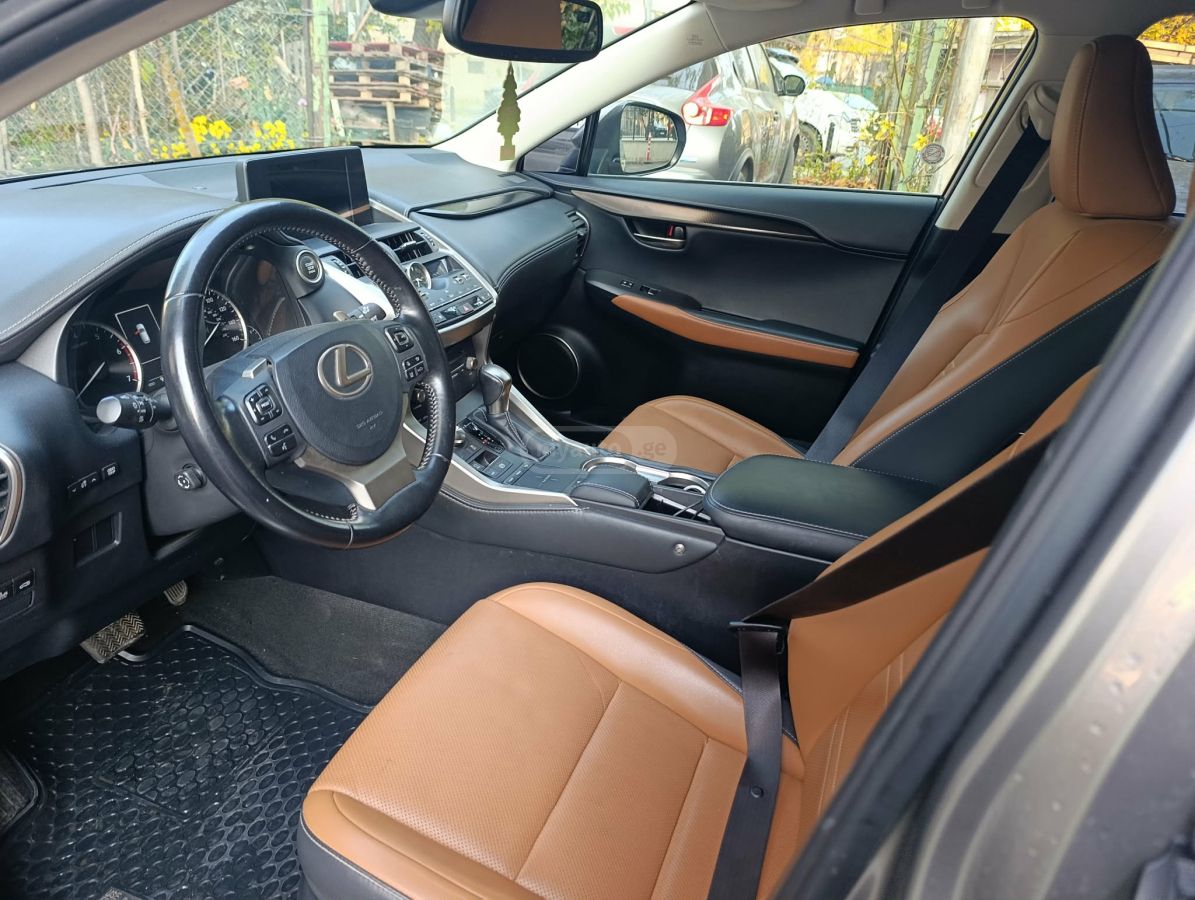 Lexus NX 300 - фото 9