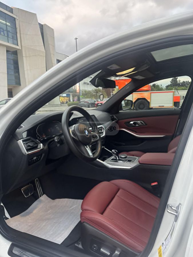 BMW 330 - фото 7