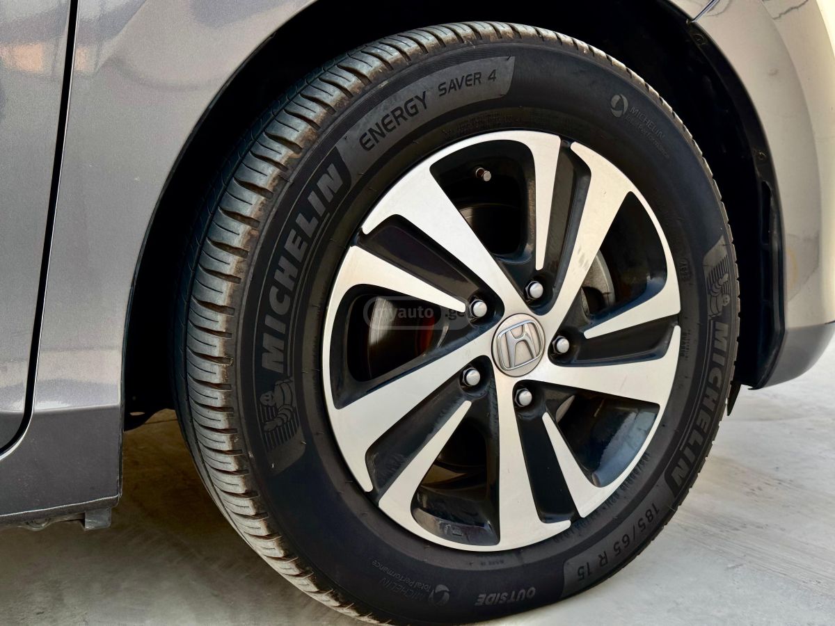 Honda Freed - фото 15