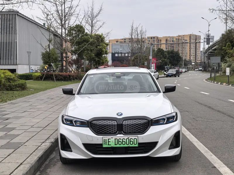 BMW I3 2025 — миниатюра 2