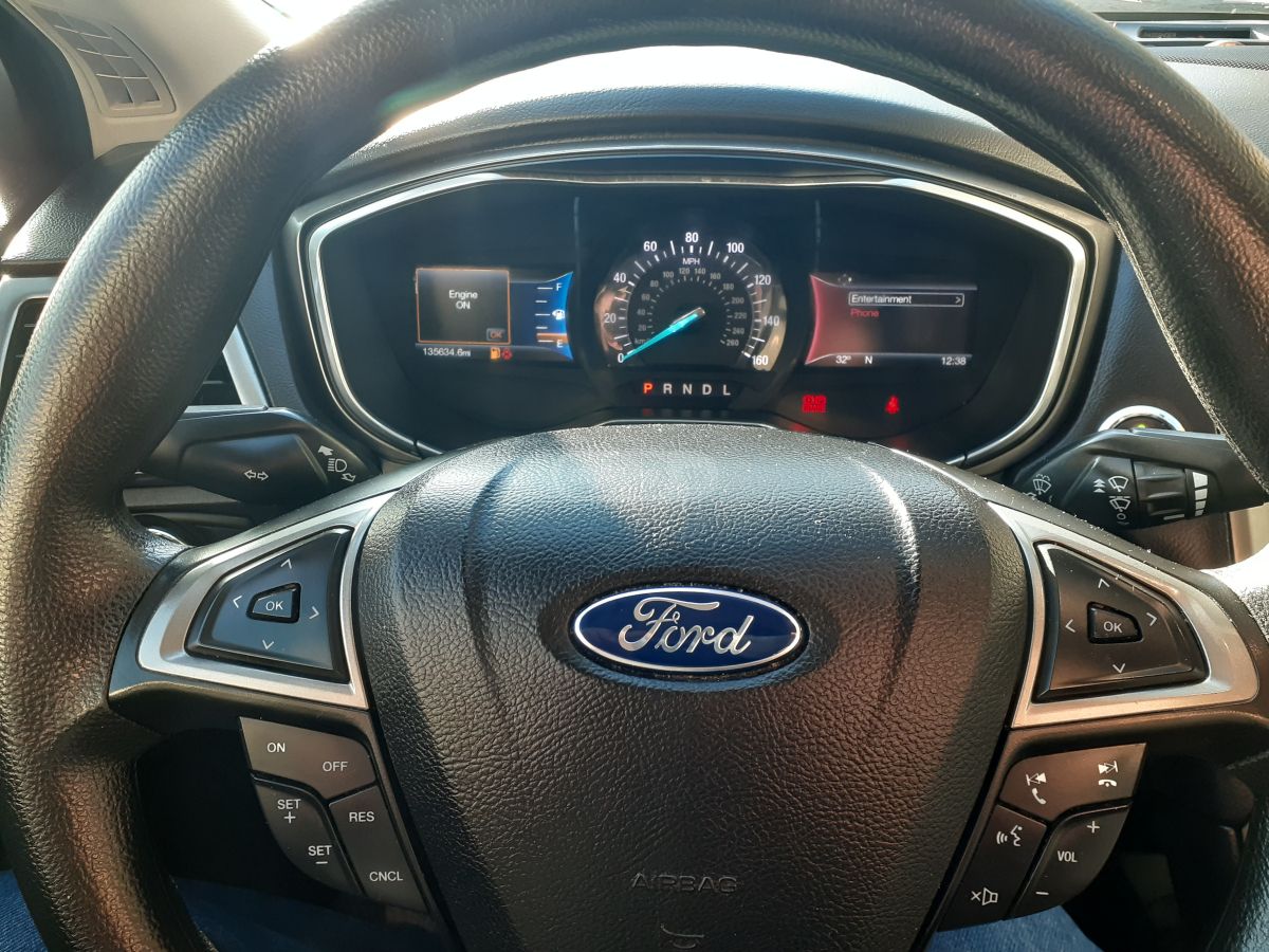 Ford Fusion - фото 10