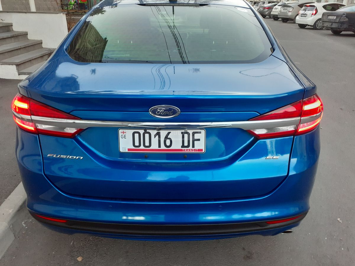 Ford Fusion - фото 6