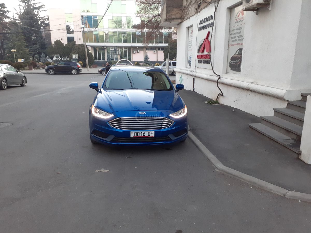 Ford Fusion - фото 8