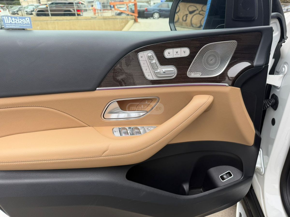 Mercedes-Benz GLS 450 2024 — миниатюра 7
