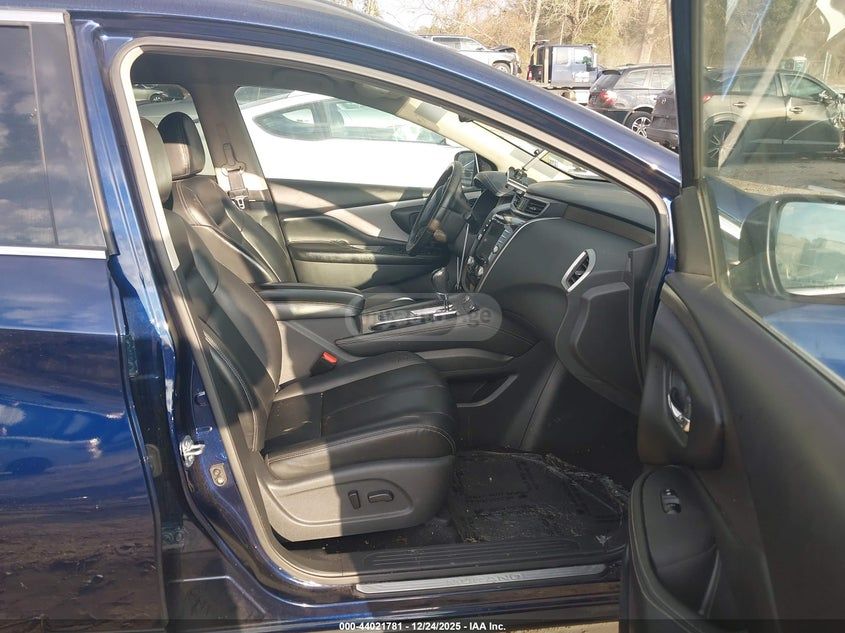 Nissan Murano S 4dr All-Wheel Drive CVT 2023 — миниатюра 5