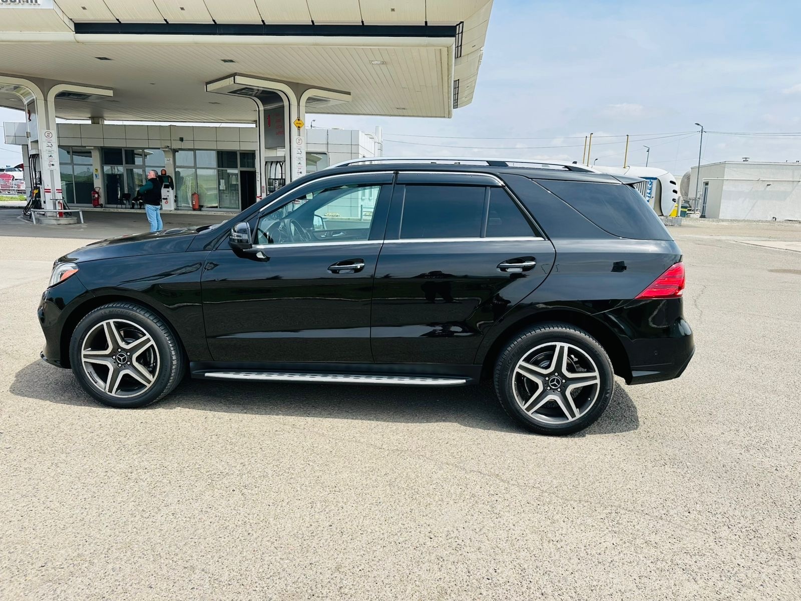 Mercedes-Benz GLE 400 - фото 10
