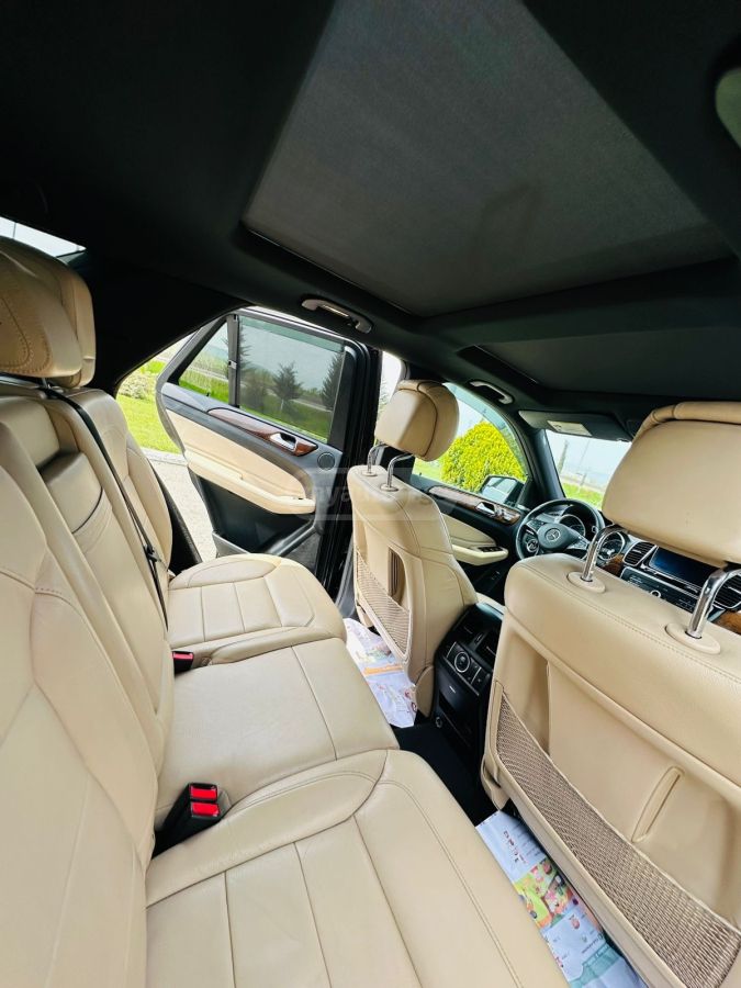 Mercedes-Benz GLE 400 - фото 12