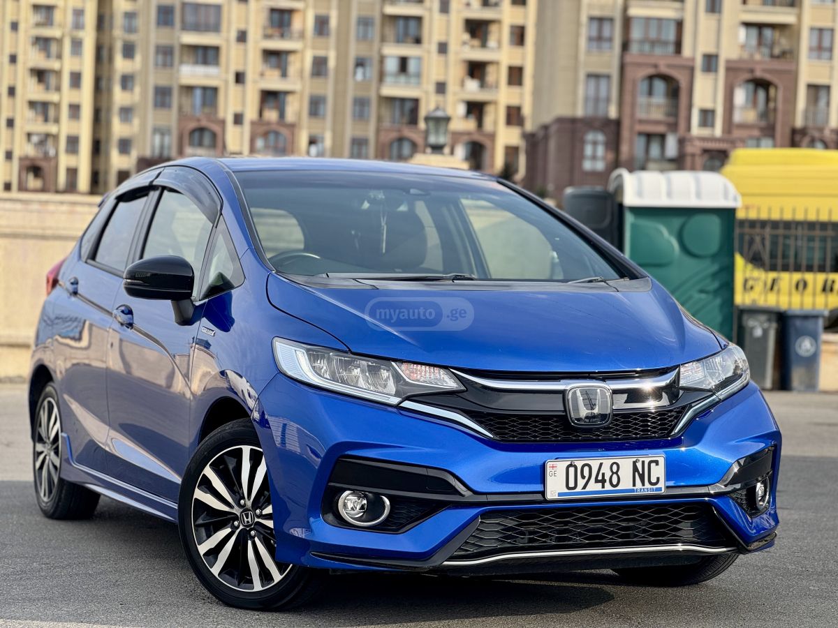 Honda FIT - фото 1