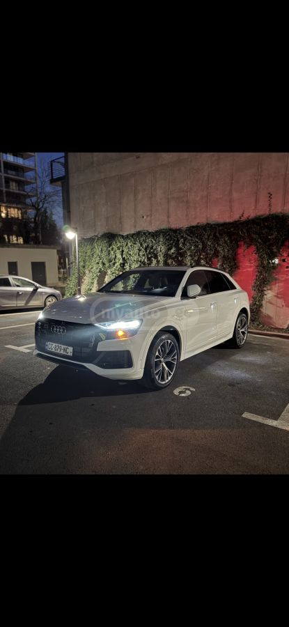 Audi Q8 - фото 2