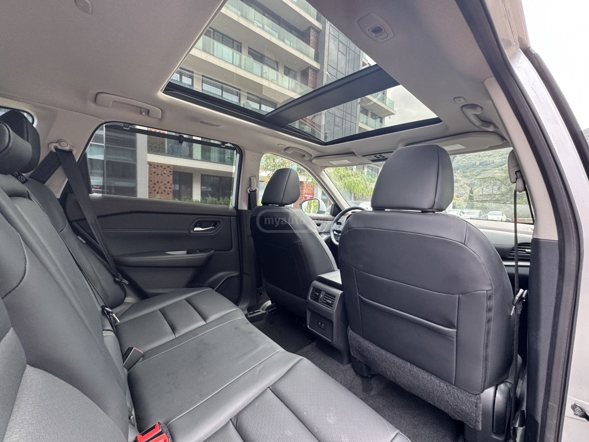 Nissan Rogue - фото 12