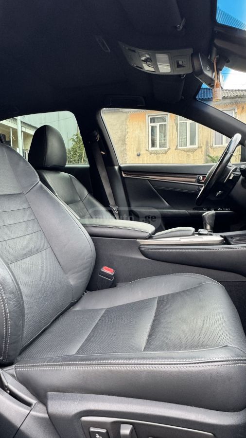 Lexus GS 350 - фото 12